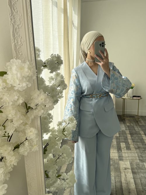 ENSEMBLE SAKURA BLEU