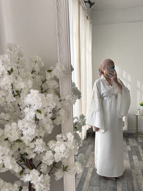 ABAYA KUWAITI BLANC
